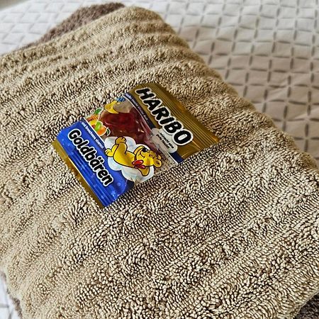 Hotel Dorfkrug Buesum - Guenstige Altbauzimmer Am Oland Kültér fotó
