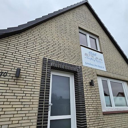 Hotel Dorfkrug Buesum - Guenstige Altbauzimmer Am Oland Kültér fotó